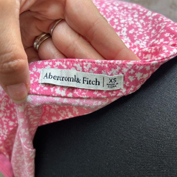 Abercrombie and fitch Women’s Pink Floral Midi Wrap Skirt - Picture 4 of 9